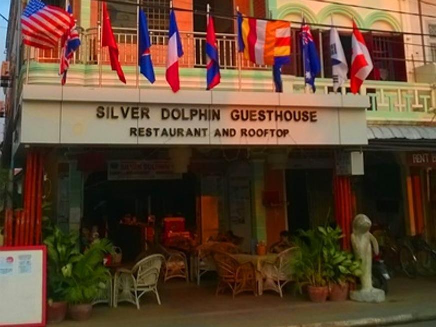 Silver Dolphin Guesthouse & Restaurant Kratie Ngoại thất bức ảnh